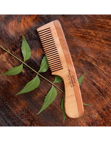 Neem wood comb with handle